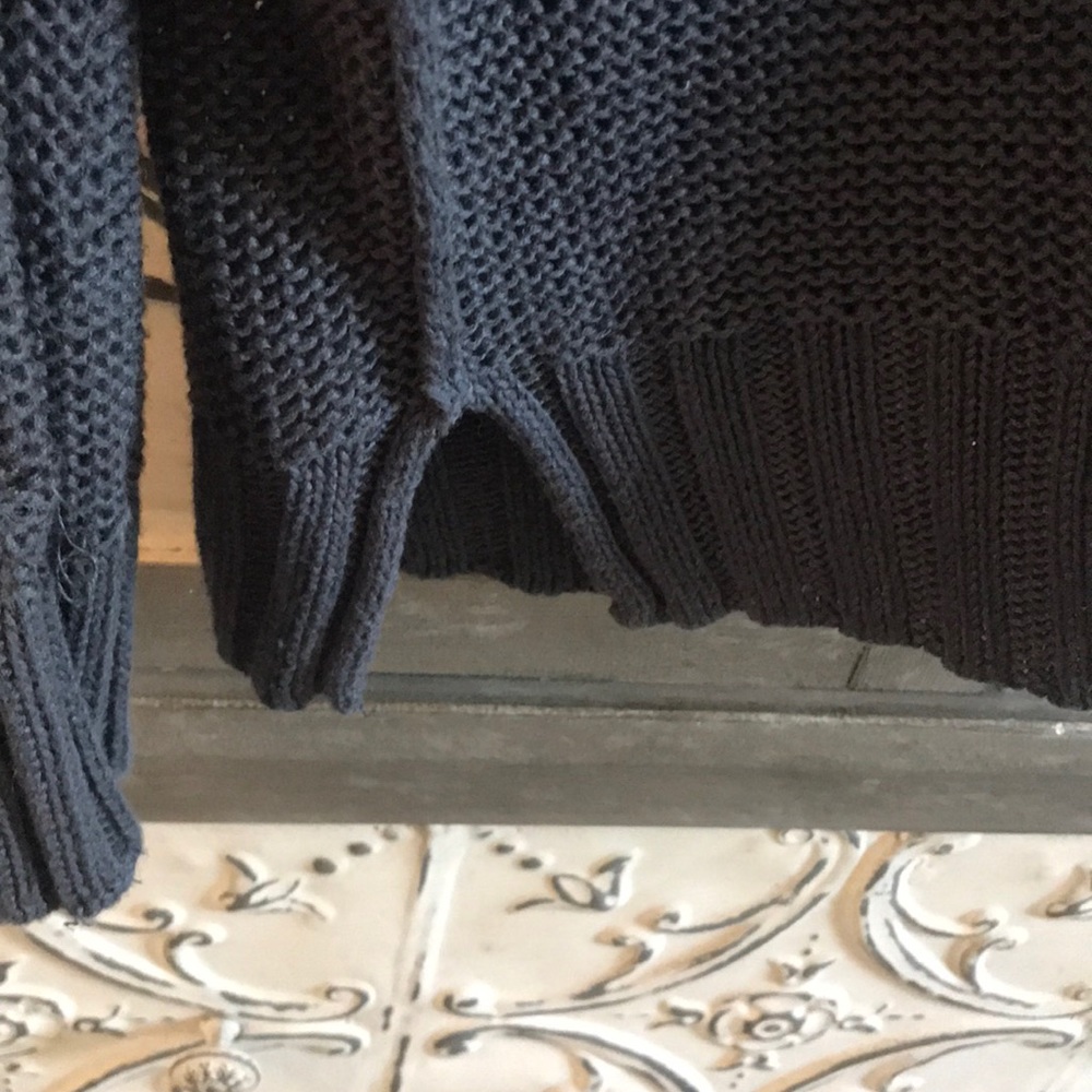 Acrobat Sweater - Picture 4 of 6